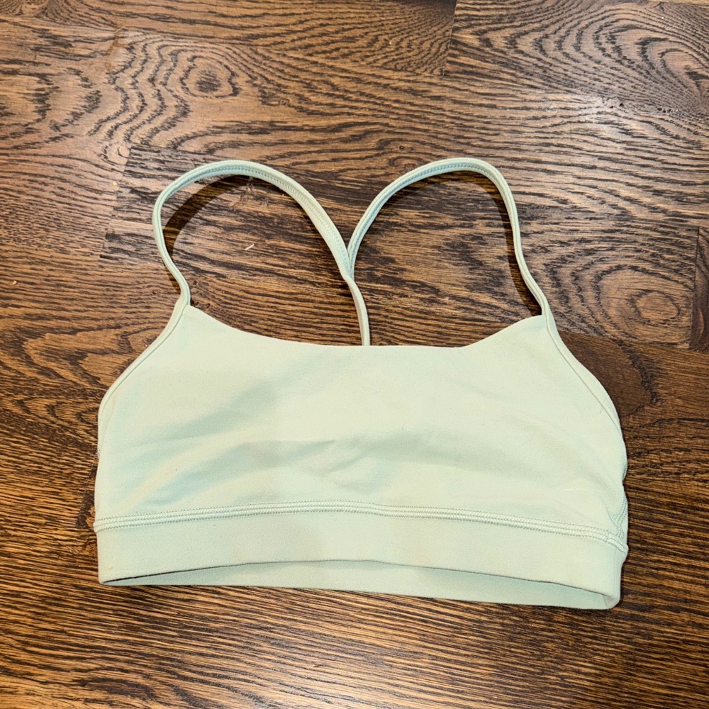Lululemon Flow Y bra